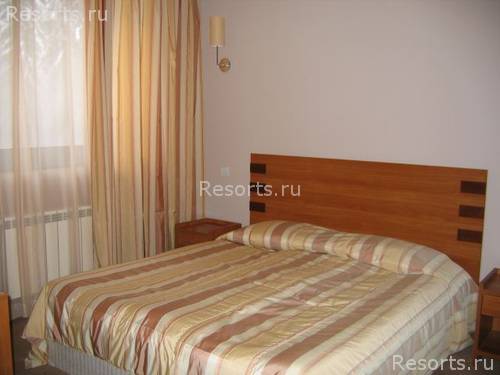 Royal House 4